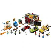 Lego City 60258 Tuning Workshop - 2