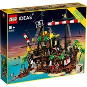 LEGO Ideas 21322 Pirates of Barracuda Bay thumbnail 2