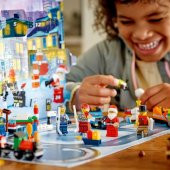 LEGO City 60303 City Advent Calendar - 2
