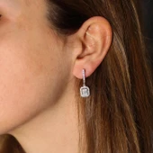 925 Ayar Gümüş Kare Model Baget Taş Küpe thumbnail 1