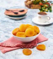 Jumbo Sarı Kayısı - Şeffaf Tabak (1000 G) - 1
