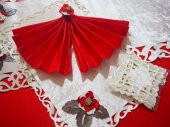Finezza Afife Kadife Krem Kırmızı Sofra Takımı 8 kişilik  160x230cm 34 Prç.- 373 - 3