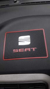 SEAT LOGOLU KAYDIRMAZ PED TELEFON TUTUCU - 1
