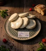 Niyazibey Çiftliği Lavaş Peynir Salamura 4 KG thumbnail 1