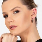 Nipora Starlight Diamond Siyah Zirkon Taşlı "V" Tasarım Rose Renk 925 Ayar Gümüş Küpe - 5