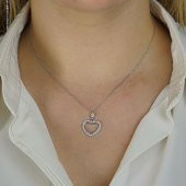 Kalp Tasarımlı Beyaz Zirkon Taşlı 925 Ayar Gümüş Kadın Kolye thumbnail 2