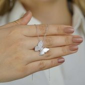 Kelebek Tasarımlı Beyaz Zirkon Taşlı 925 Ayar Gümüş Kadın Kolye thumbnail 1