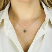 Damla Tasarımlı Zümrüt Yeşili Zirkon Taşlı 925 Ayar Gümüş Kadın Kolye thumbnail 2