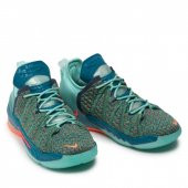 Nike Lebron James Family Foundation x Lebron 18 CW2760-300(Dar Kalıp) - 4