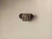 FREN SİLİNDİRİ SAĞ MİTSUBİSHİ L200 OEM-MB500739 - 1