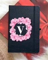 V Harfli Çiçekli Siyah Defter - 1
