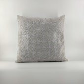 Pembe Kare Kadife Kırlent Kılıfı - 1