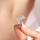 Beyaz Altın Baget Yüzük Çift Kol Form thumbnail 3