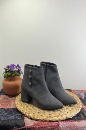 Düğme Detaylı Kadın Topuklu Bot - 5