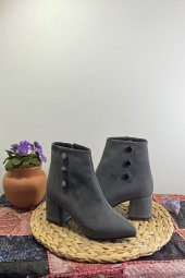 Düğme Detaylı Kadın Topuklu Bot - 6