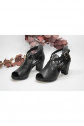 7,5 CM TOPUK BOYU ÖNÜ VE ARKASI AÇIK GÜNLÜK ABİYE TOPUKLU SANDALET - 5