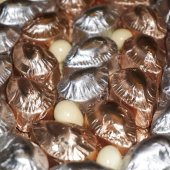 Gümüş Tepside Yaldızlı Çikolata Söz Nişan Tepsisi 900g - 4