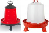 TEKPLAST TAVUK YEMLİĞİ 12 KG AYAKLI & TAVUK SULUĞU 12 LT AYAKLI ( KANATLI HAYVANLAR İÇİN) - 1
