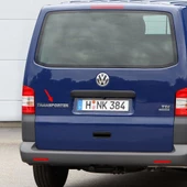 VW Transporter T5 2004-2010 Arka Bagaj Kapağı Transporter Yazısı 7H0853687 - 1