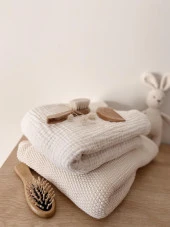 Naturaborn Organik Doğal Keçi Kılı Yumuşak Bebek Konak Saç Fırçası &Bambu Bebek tarağı ve Şimşir Tarak 3'lü Seti - 3