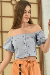 Omzu Açık Puantiyeli Mavi Kadın Crop Bluz - 3