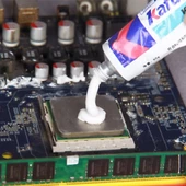 KAFUTER K-5204K CPU İÇİN TERMAL İLETKEN YAPIŞTIRICI 1.6W M.K 80 GR - 3