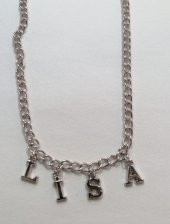 Gri Lisa Yazılı Harfli Blackpink 45cm Zincirli Hediyelik Kolye - 2