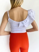 Kadın Omuz Detaylı Crop Beyaz thumbnail 2