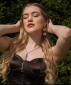 Gri Metal Parlak Taşlı Bayan Kolye - 3