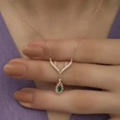 Melek Kanadı Motifli Zirkon Taşlı Gümüş Bayan Kolye - 8