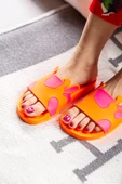 Çocuk Turuncu & Fuşya Parçalı Terlik thumbnail 2