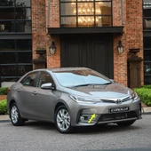 Toyota Corolla 2017-2019 Ön Tampon Sağ Çeki Demiri Kapağı 5212702930 - 1