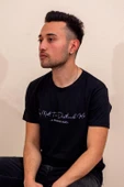 Siyah El Yazısı İmza Baskı Normal Kesim Bisiklet Yaka Erkek T-Shirt 22ETSHEYAZ - 6