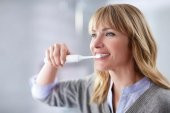Philips Sonicare HX6859/29 - ProtectiveClean 5100 - Sonic Şarjlı Diş Fırçası - 4