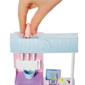 Barbie Dondurma Dükkanı Oyun Seti HCN46 - 5