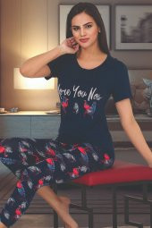 Lacivert Renk Çiçek Desenli Lady 12035 Kısa Kol Kapri Pijama Takımı - 3
