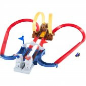 Orjinal Hot Wheels Mario Kart Bowser'ın Kalesinde Kaos Pist Yarış Seti GNM22 - 1