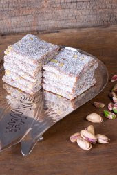ANTEP FISTIKLI YAPRAK CEZERYE 500 GR - 3