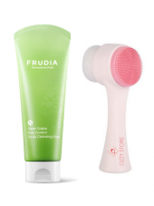Frudia Green Grape Foam Pore Control Temizleyici 145 ml ve Ozzy Store Yüz Temizleme Fırçası - 1