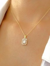 14 Ayar Altın Pırlanta Model Baget Zirkon Kolye thumbnail 1