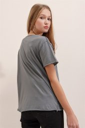 Kadın Gri Yıkamalı Yıldız Baskılı File Detaylı T-Shirt - 5