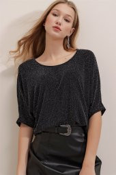 Kadın Siyah Simli Kayık Yaka Kazak - 2