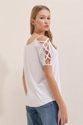 Kadın Beyaz Kayık Yaka Kol Detaylı Bluz - 5