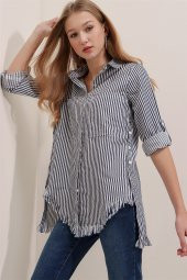 Kadın Lacivert Eteği Püsküllü Cepli Gömlek - 3