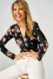 Kadın Çiçek Desenli Kruvaze Yaka Siyah Bluz - 2