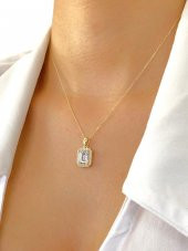 14 Ayar Altın Tek Baget Kolye thumbnail 2