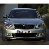 Skoda Octavia 2 A6 2009-2013 Sağ Ön Far Yıkama Kapağı 1Z0955110A - 2