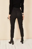 Tomms Kadın Havuç Paça Yüksek Bel Kemerli Siyah Kumaş Pantolon HM-8373 - 5