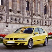 Seat Leon MK1 2000-2005 Arka Kapı Kolu Bademi İç Parça 1K4839167 thumbnail 2