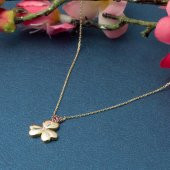 3 Kalpli Baget Taşlı Altın Kolye thumbnail 5